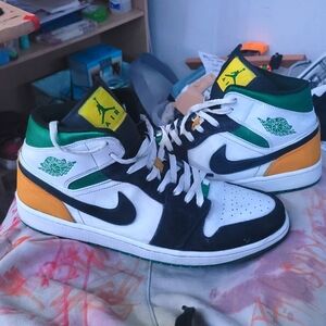 Jordan 1 Retro 'Oakland' colorway Size 13 Men